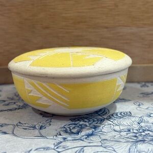 Aztec Design Yellow Ceramic Trinket Bowl w/lid. Signed Pottery 1.50”x3”